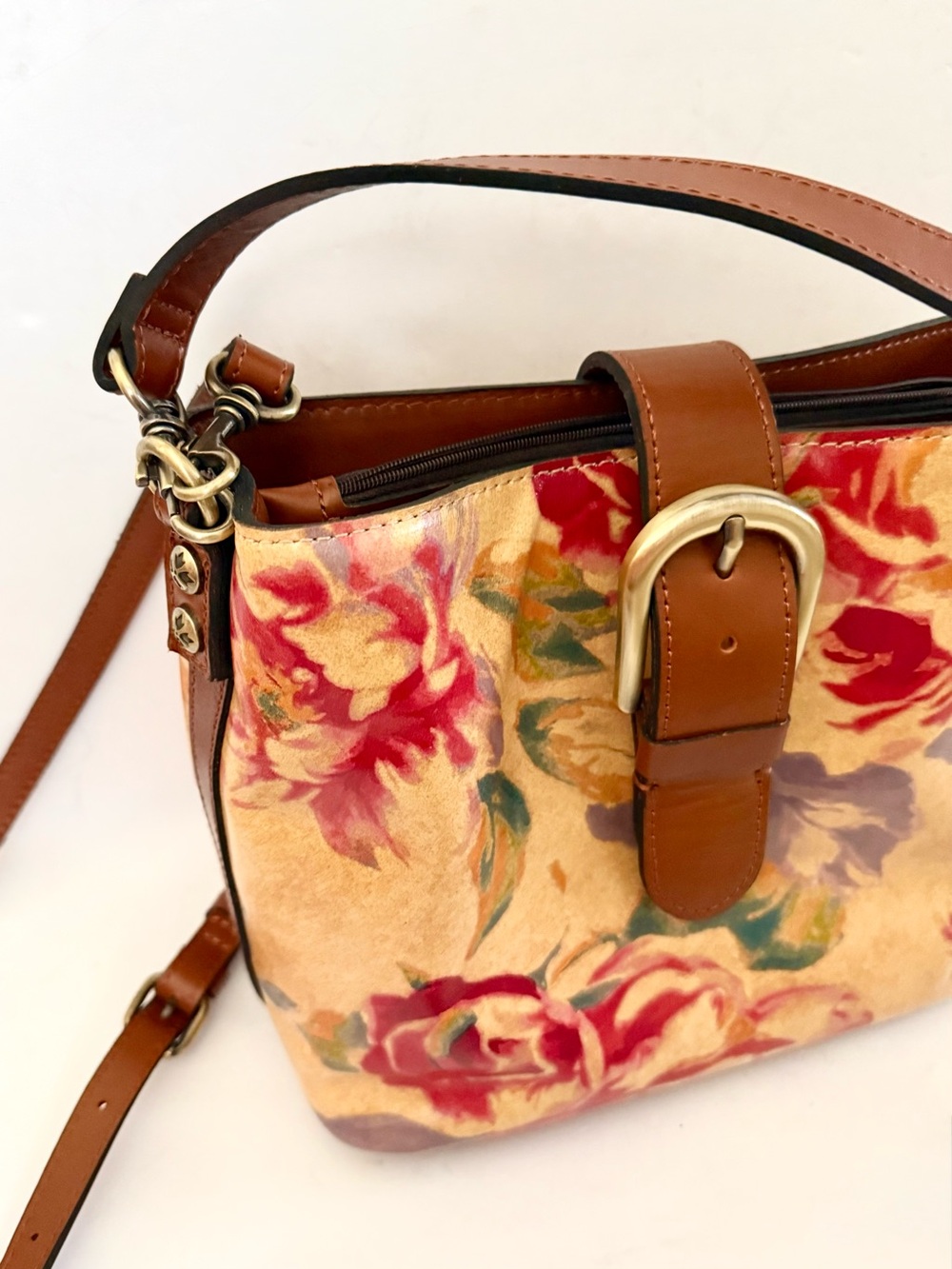Patricia Nash Irving Crossbody Bucket Bag Leather Rare Rose Print Boho Hippie - Picture 2 of 8